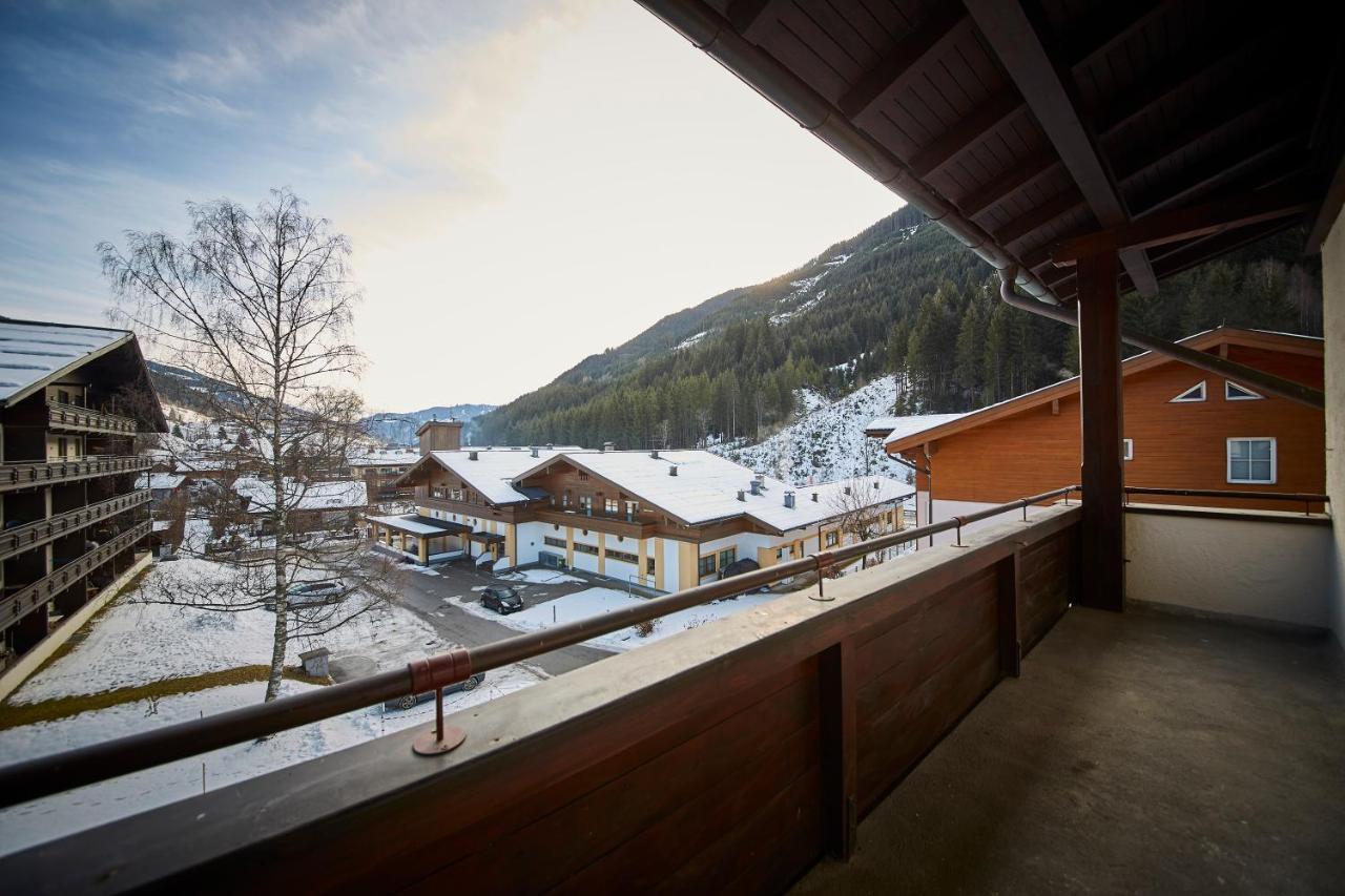 Apartment Center Saalbach Exterior foto